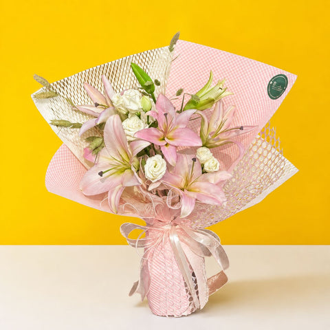 Aubrey Bouquet - Flowers - Bull & Rabbit - - Eat Cake Today - Birthday Cake Delivery - KL/PJ/Malaysia