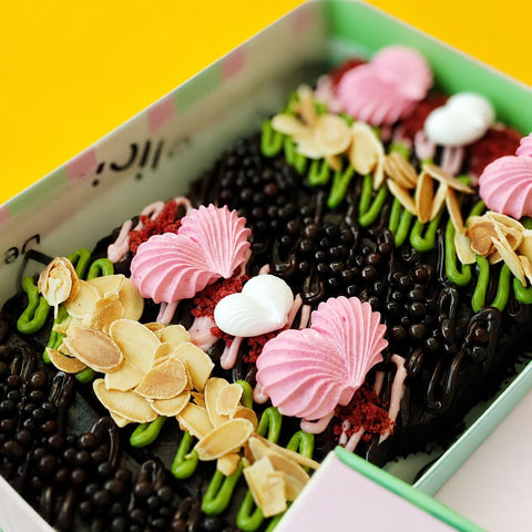 Beautiful Brownie Gift Box - Brownies - Mr & Mrs Brownie - - Eat Cake Today - Birthday Cake Delivery - KL/PJ/Malaysia