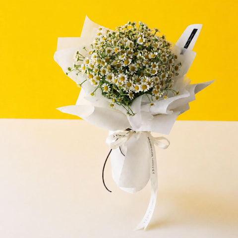 Fresh Chamomile Bouquet - Flowers - J Fleur Blossom - - Eat Cake Today - Birthday Cake Delivery - KL/PJ/Malaysia