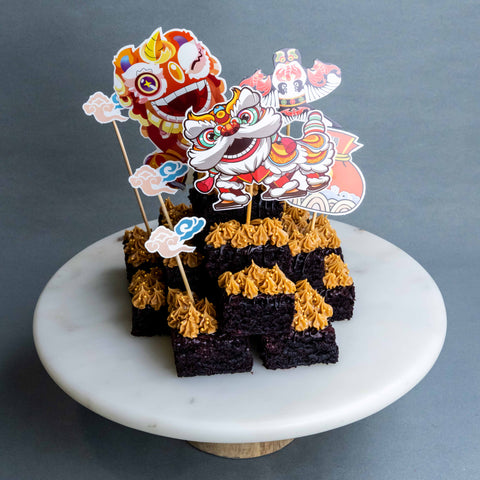 Prosperity Lion Brownie Box 8“ - Brownies - K.Bake - - Eat Cake Today - Birthday Cake Delivery - KL/PJ/Malaysia
